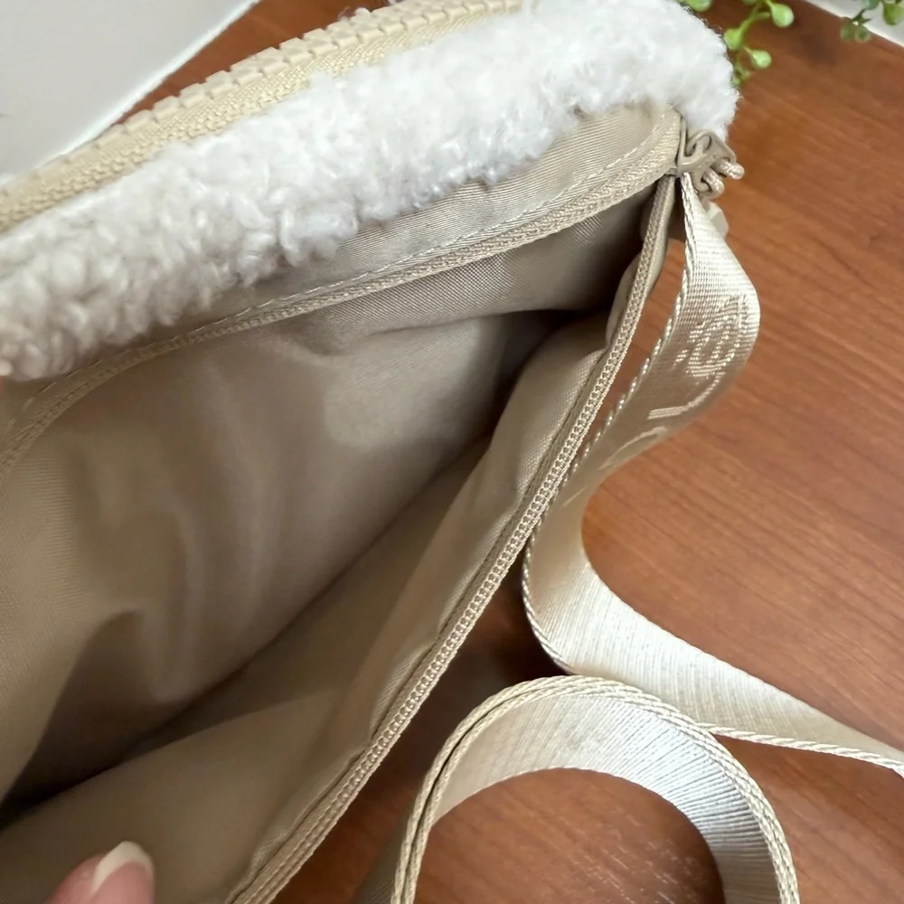 LOLE FLEECE CROSSBODY BELT BAG color Ivory NWOT GREAT GIFT IDEA